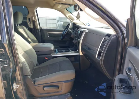 2015 Ram 1500 Lone Star z USA, uszkodzony, nr VIN 1C6RR7LT9FS696454